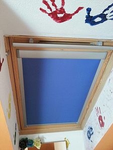 Stínění do střešních oken